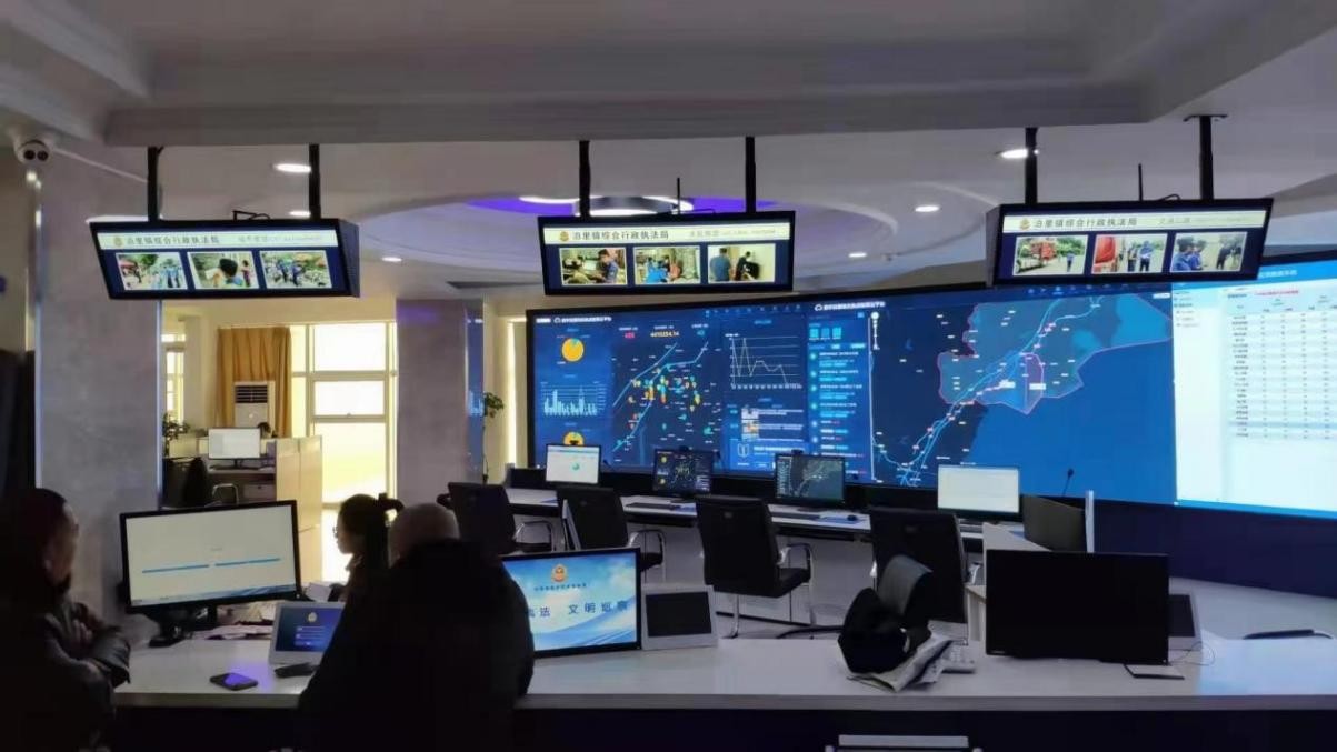 排隊(duì)叫號(hào)機(jī)可以提升那些工作效率